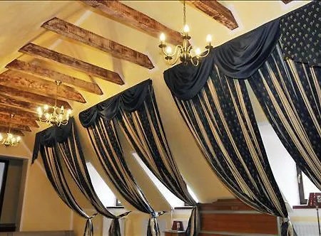 The Council Konukevi 4*